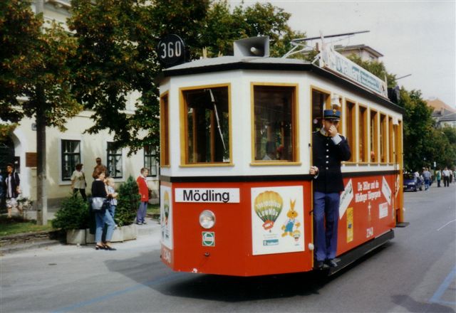 1996 Stadtumzug Moedling 7